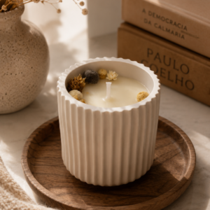 Vela Aromática 130g Linha Stone | Baunilha & Lavanda | Vaso Roma Nature